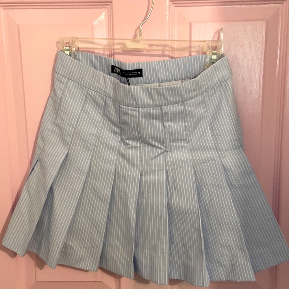 Zara box pleat mini skirt